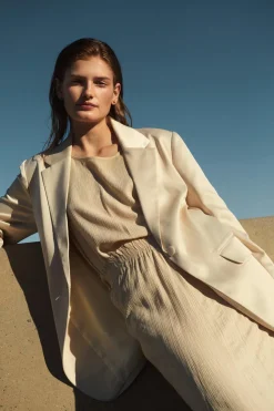 Soaked in Luxury SLAila Nederdel