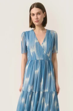 Clearance Soaked in Luxury SLAldora Kjole