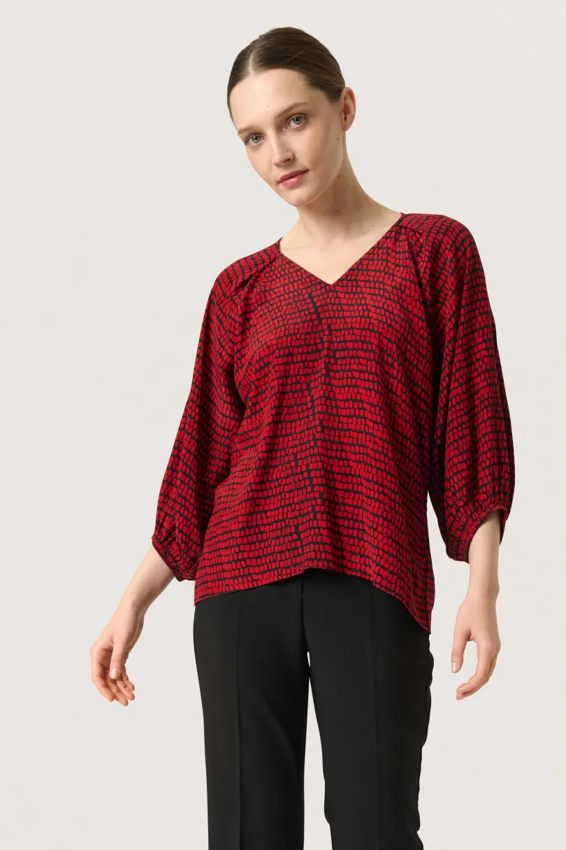 Best Soaked in Luxury SLAlize Bluse
