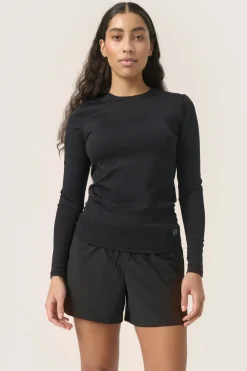 Outlet Soaked in Luxury SLALura T-shirt