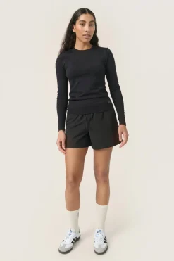 Outlet Soaked in Luxury SLALura T-shirt