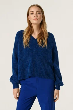 Soaked in Luxury SLAnina Pullover