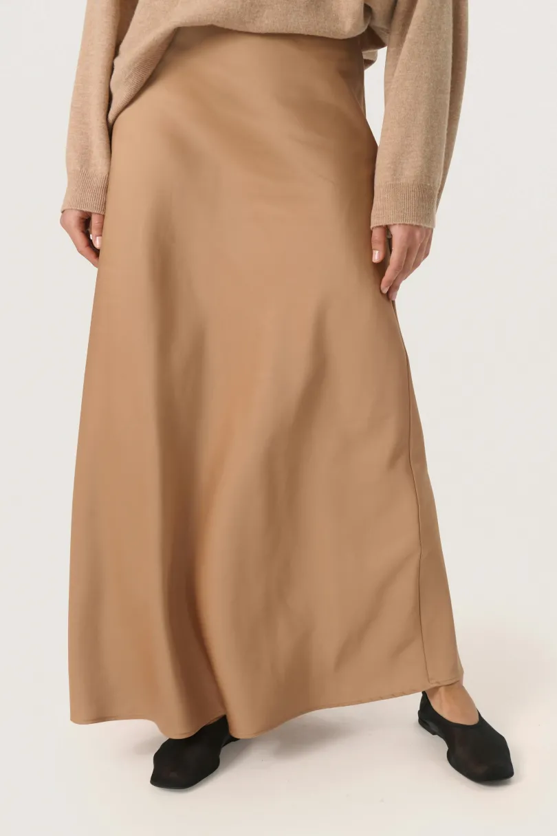 Hot Soaked in Luxury SLAnna Nederdel