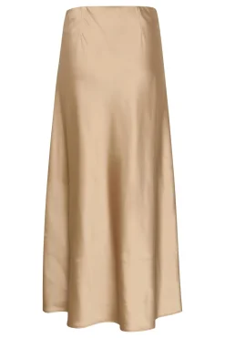 Hot Soaked in Luxury SLAnna Nederdel