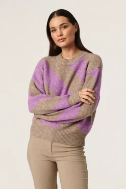Hot Soaked in Luxury SLDio Pullover