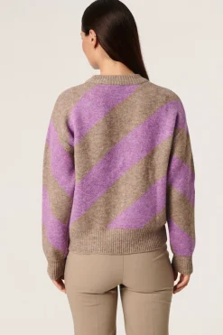 Hot Soaked in Luxury SLDio Pullover
