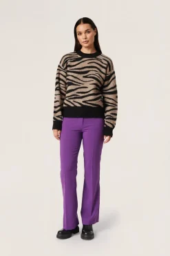 New Soaked in Luxury SLDio Pullover
