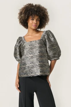 New Soaked in Luxury SLElowen Bluse
