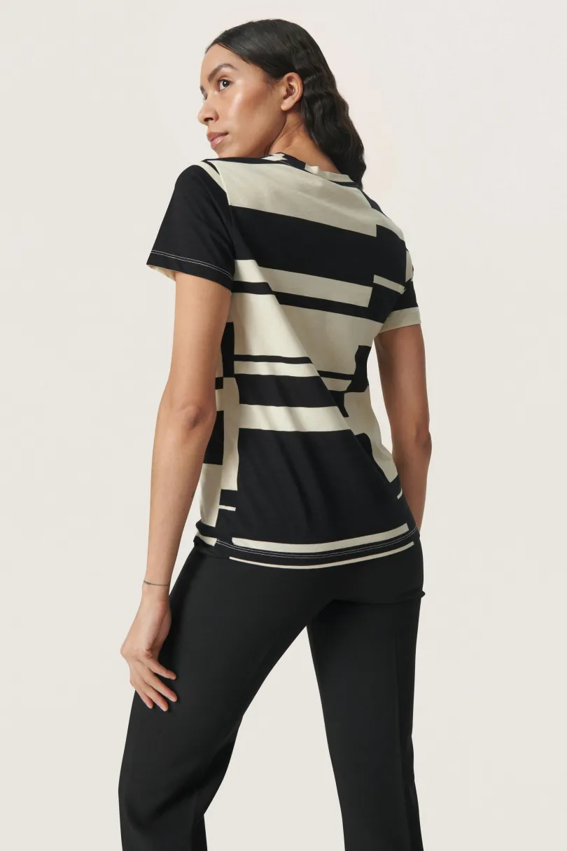 Online Soaked in Luxury SLEva T-shirt