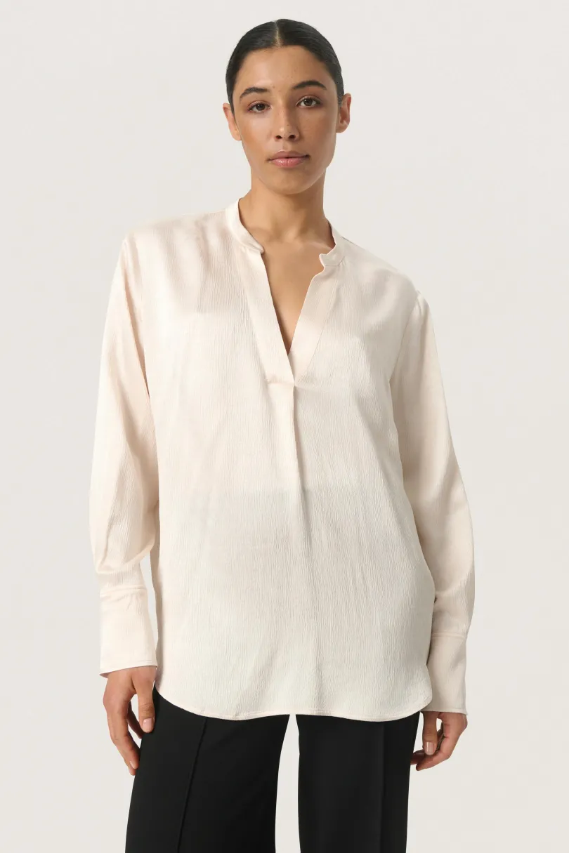 Hot Soaked in Luxury SLEvaline Bluse