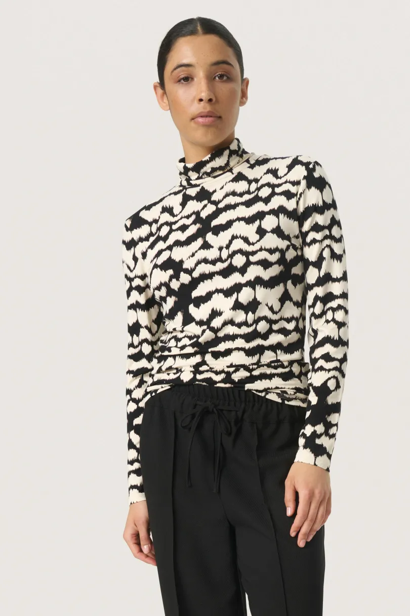New Soaked in Luxury SLHanadi T-shirt
