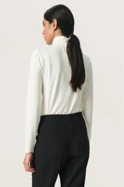 Clearance Soaked in Luxury SLHanadi T-shirt