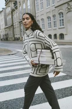 Soaked in Luxury SLHedaya Pullover