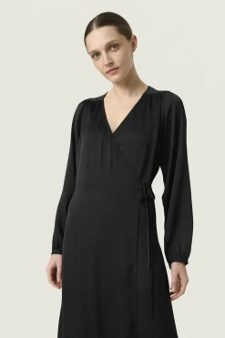 New Soaked in Luxury SLIoana Kjole
