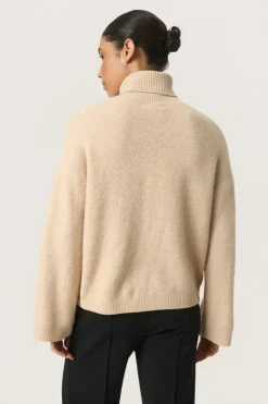 Best Soaked in Luxury SLJessie Pullover