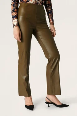 Online Soaked in Luxury SLKaylee Bukser