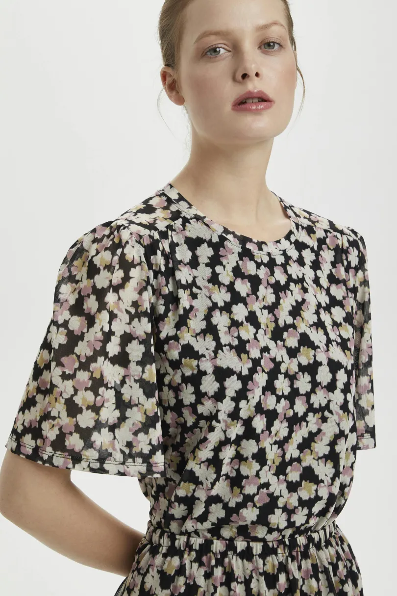 Sale Soaked in Luxury SLLettice Top SS