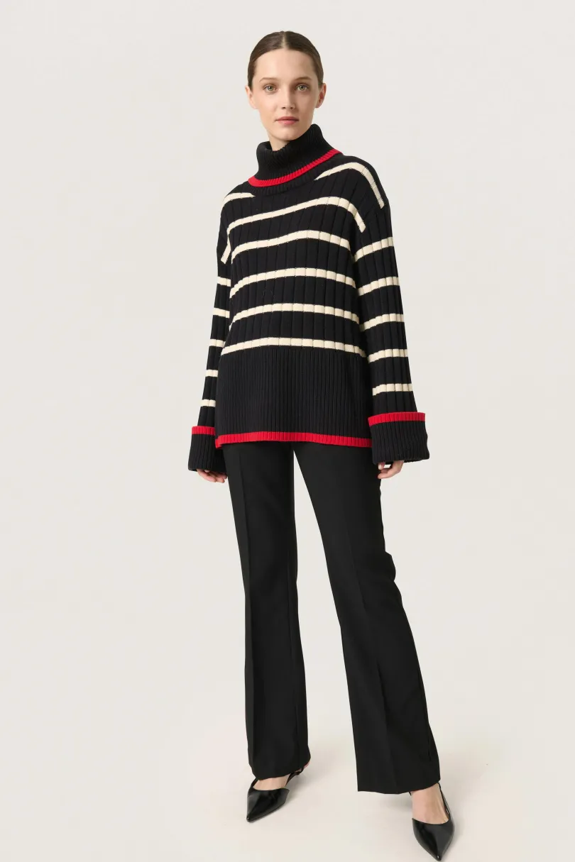 Clearance Soaked in Luxury SLMusling Pullover