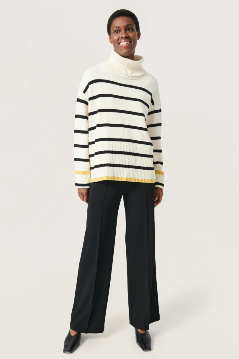 Hot Soaked in Luxury SLMusling Pullover