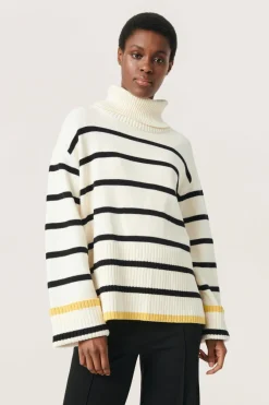 Hot Soaked in Luxury SLMusling Pullover