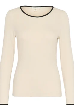 Clearance Soaked in Luxury SLNaida T-shirt