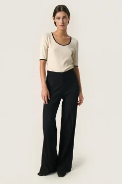Sale Soaked in Luxury SLNaida T-shirt