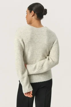 Best Soaked in Luxury SLRakel Pullover
