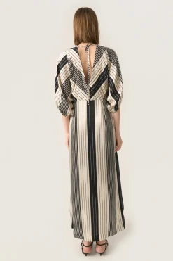 Clearance Soaked in Luxury SLSendai Kjole