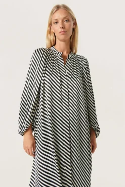 Sale Soaked in Luxury SLSoho Kjole