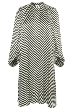 Sale Soaked in Luxury SLSoho Kjole