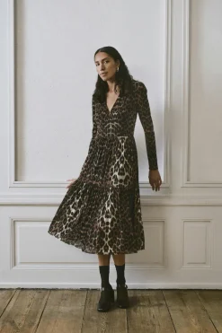 Online Soaked in Luxury SLValdora Kjole