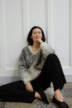 Sale Soaked in Luxury SLVenessa Pullover