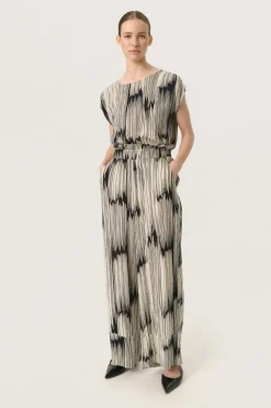 Sale Soaked in Luxury SLZaya Bukser
