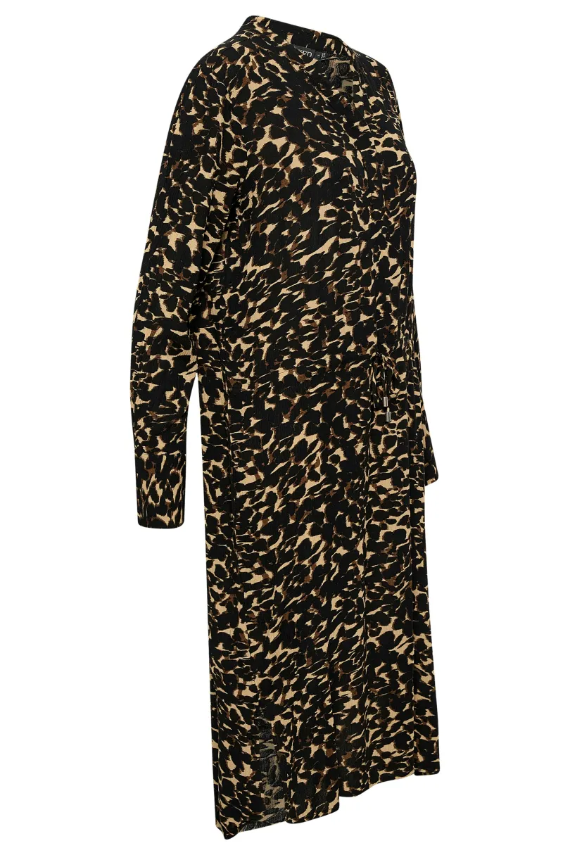 Soaked in Luxury SLZaya Kjole Tiger´sEyeLeafPrint