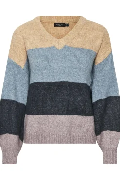 Soaked in Luxury Strikpullover