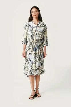 Sale Soaked in Luxury Zaya Kjole