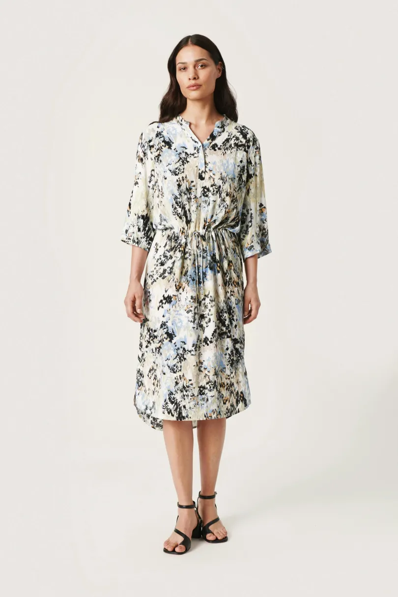 Sale Soaked in Luxury Zaya Kjole