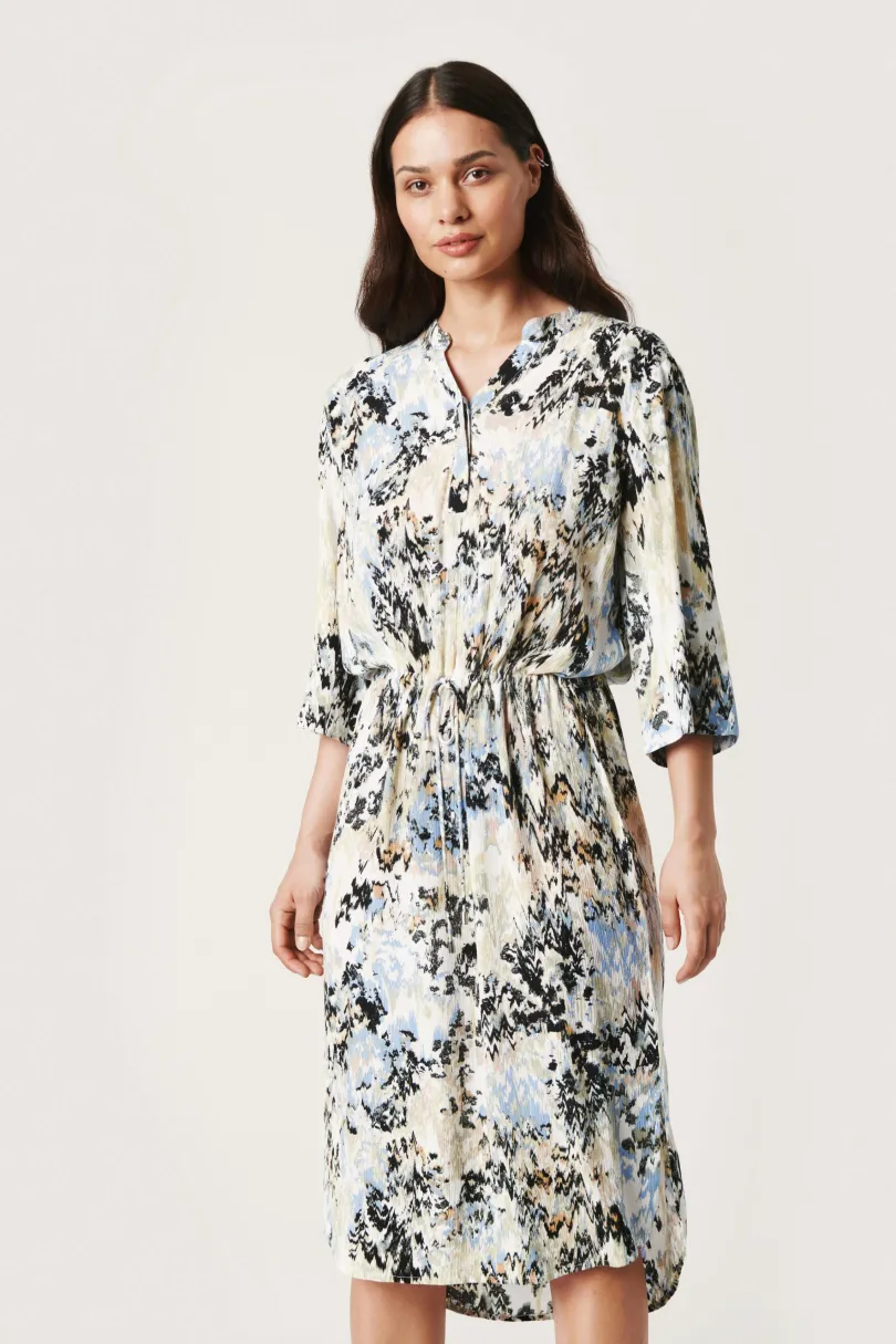 Sale Soaked in Luxury Zaya Kjole